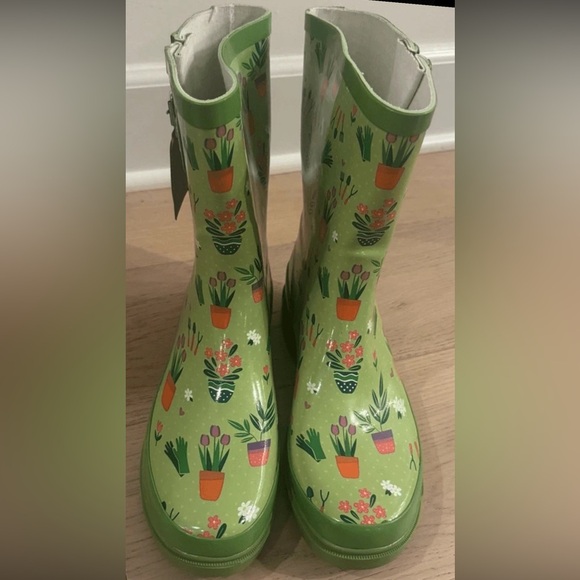 Western Chief Shoes - Western Chief Women's Mid-Height Waterproof Rain Boots, Garden Days Size 9 NWT